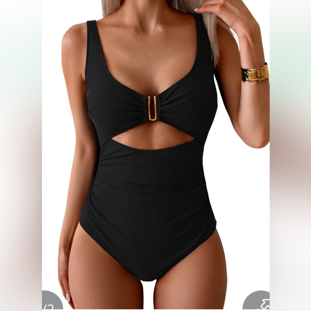 **NEW**Chic Black Cutout Women's One-Piece Swimsuit